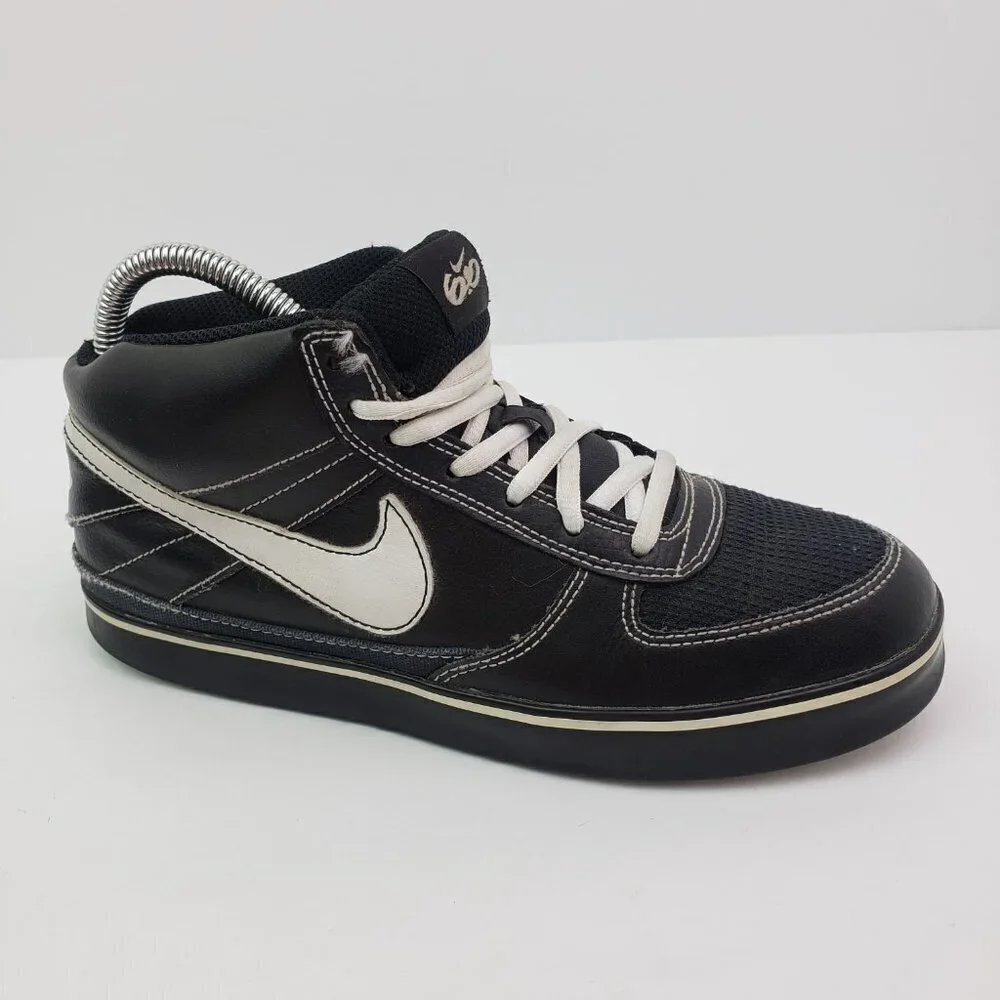 Nike Ruckus Mid Kids Size 6.5Y Womens Sz 8 Black White Sneaker Shoes 434691-003